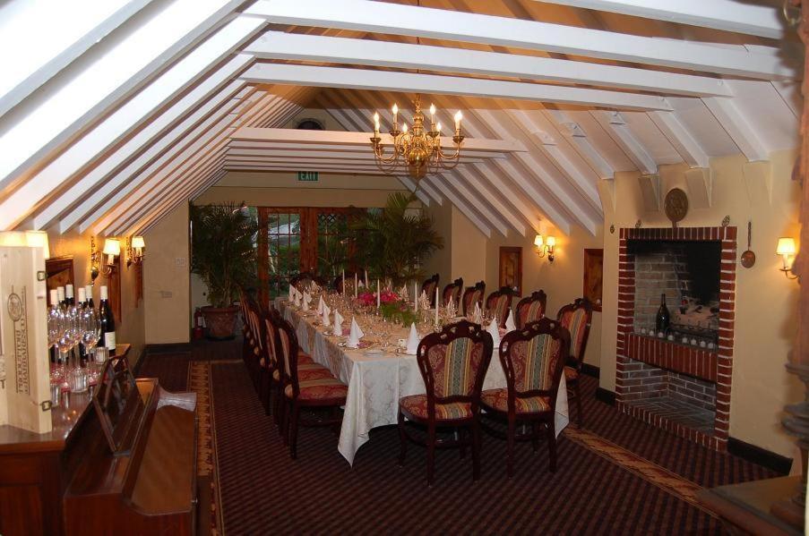 Fourways Inn ماونت بليزانت المظهر الخارجي الصورة